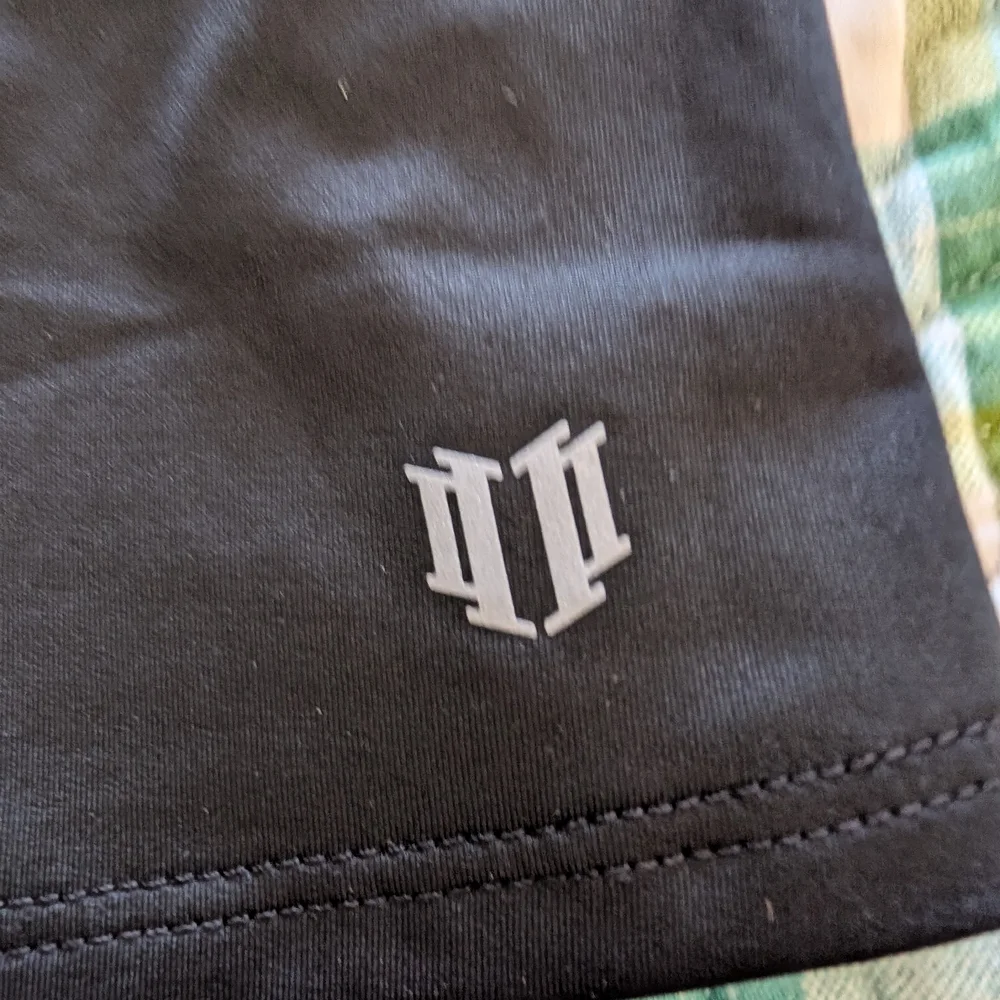 EleVen by Venus Williams Black Fitted Sleeveless Tank Top - Picture 3 of 7